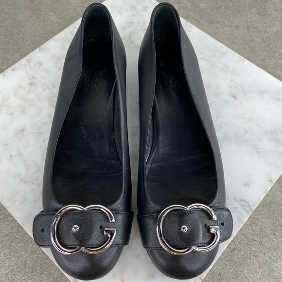 Gucci Sachalin Black Leather Logo Ballet Flats - Picture 2 of 12